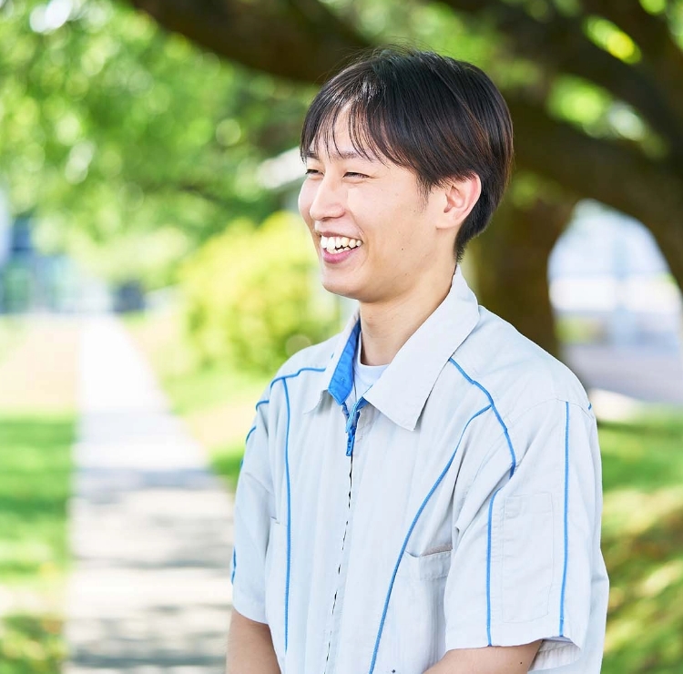 大切なのは、 自分の中で情報リテラシーを持つこと。